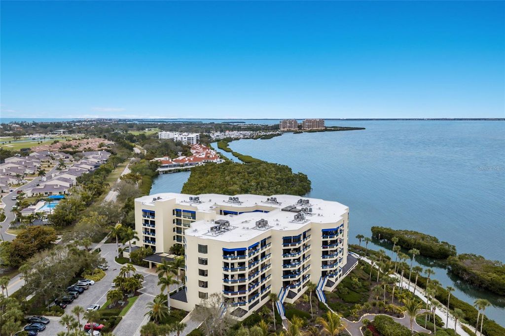 2120 HARBOURSIDE DRIVE 628, Longboat Key, FL 34228