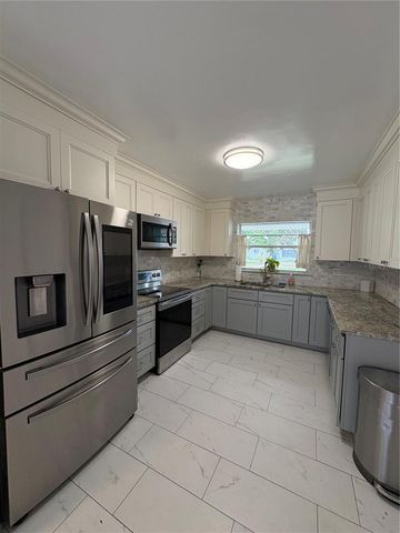 1790 RUSSELL DRIVE N, St Petersburg, FL 33710