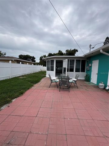 1790 RUSSELL DRIVE N, St Petersburg, FL 33710