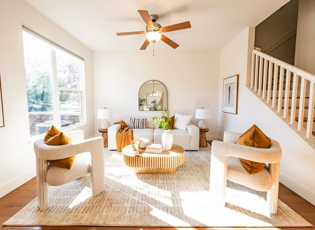 2574 Alvin St, Mountain View, CA 94043