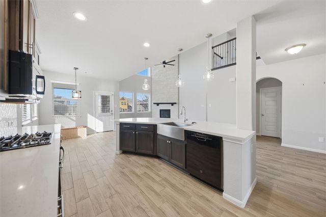 4316 Mocking Run Lane, Dickinson, TX 77539