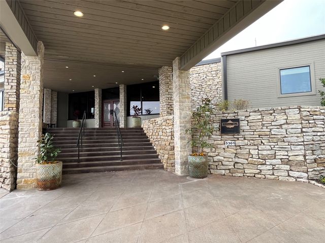 6415 Circo Drive, De Cordova, TX 76049