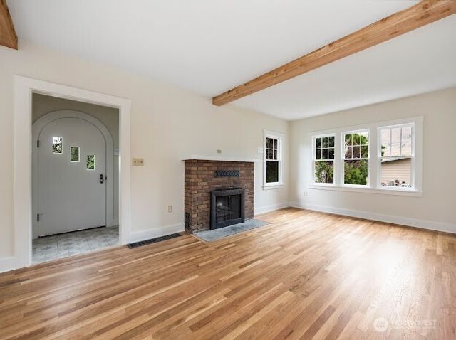 417 N Columbia Street, Chelan, WA 98816