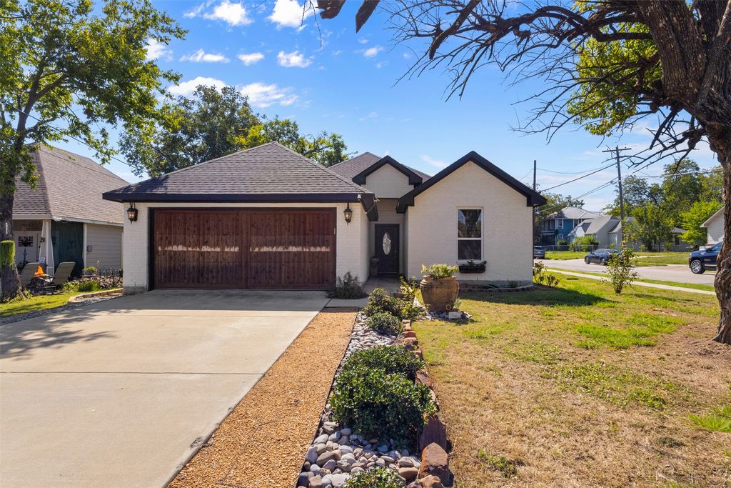 3721 Washington Street, Greenville, TX 75401