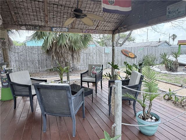 113 Riviera Dr, Corpus Christi, TX 78418