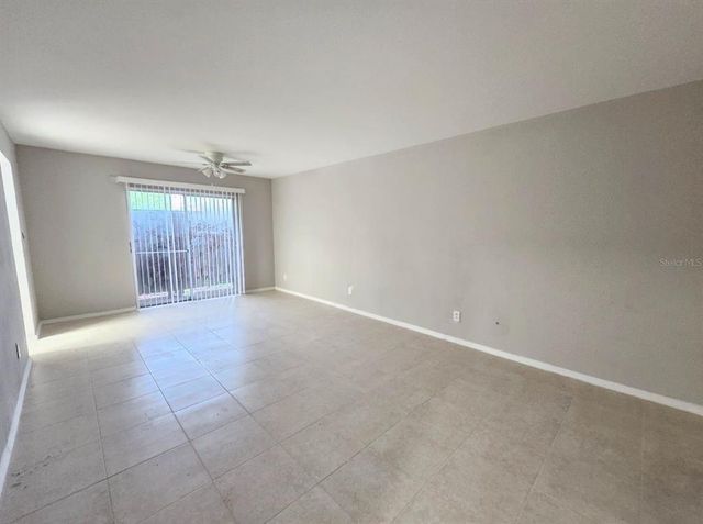 7610 W POWHATAN AVENUE 3, Tampa, FL 33615