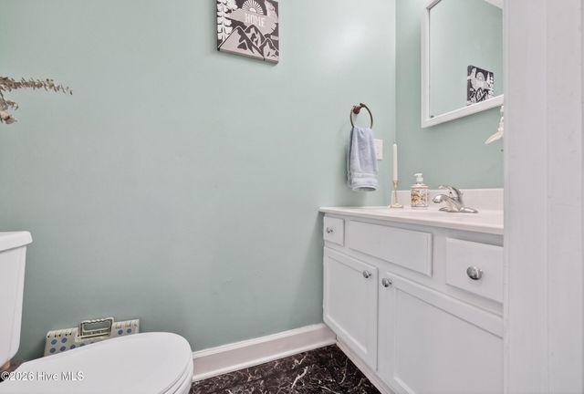 12 Harbor Bay Place, Elizabeth City, NC 27909