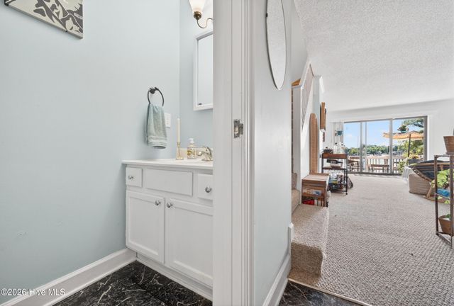 12 Harbor Bay Place, Elizabeth City, NC 27909