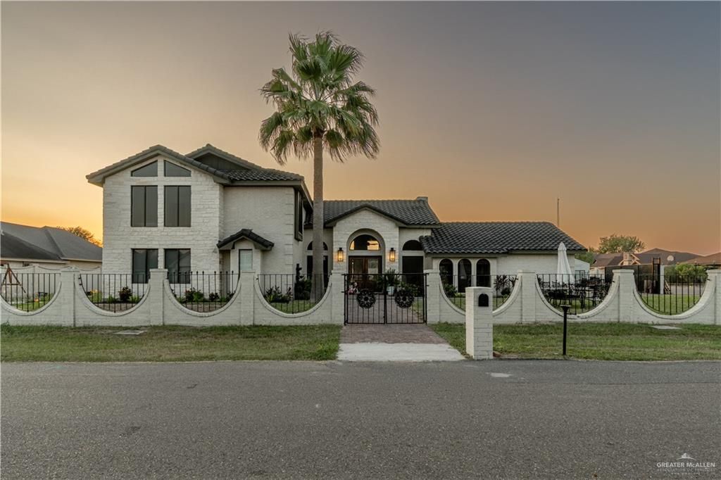 805 Durango Street, Mission, TX 78572