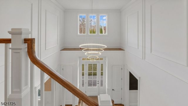 7 Woodcrest Rd, Florham Park Boro, NJ 07932