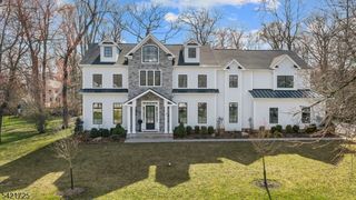 7 Woodcrest Rd, Florham Park Boro, NJ 07932