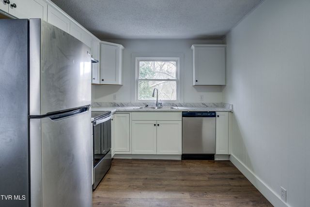 2969 Ashley Street, Kingsport, TN 37664