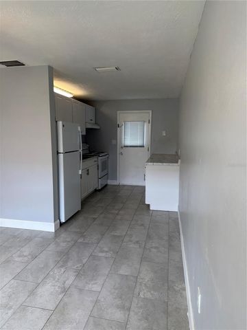 473 93RD AVENUE N, St Petersburg, FL 33702