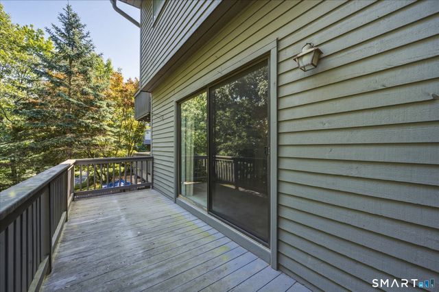 330 Conestoga Way 330, Glastonbury, CT 06033