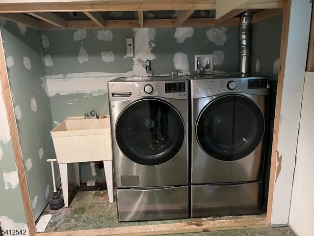 353 Harvey Ave, North Plainfield Boro, NJ 07063