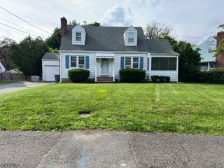 353 Harvey Ave, North Plainfield Boro, NJ 07063