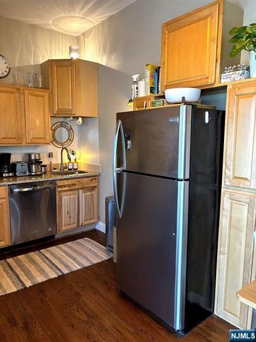 437 Andre Hill, Northvale, NJ 07647