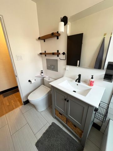 315 Manzano Street NE, Albuquerque, NM 87108