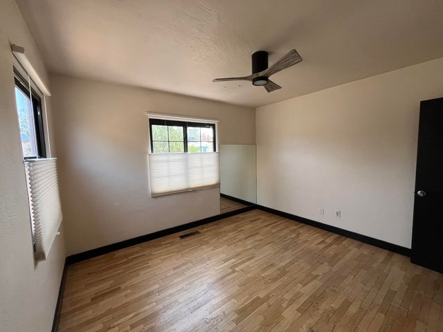 315 Manzano Street NE, Albuquerque, NM 87108
