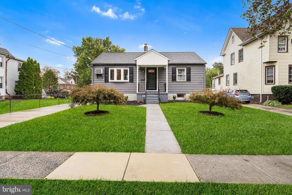 33 N LECATO AVE, Audubon, NJ 08106