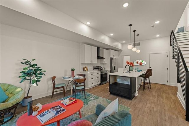 1225 E 29th Street, Kansas City, MO 64109