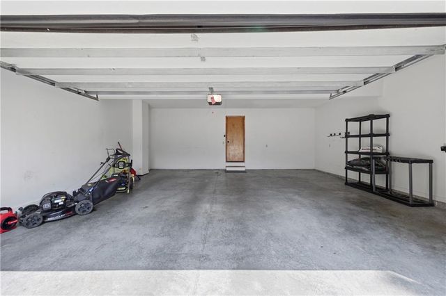 13414 W 56th Terrace, Shawnee, KS 66216