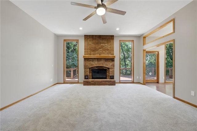 13414 W 56th Terrace, Shawnee, KS 66216