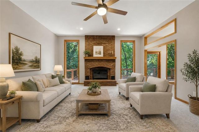 13414 W 56th Terrace, Shawnee, KS 66216