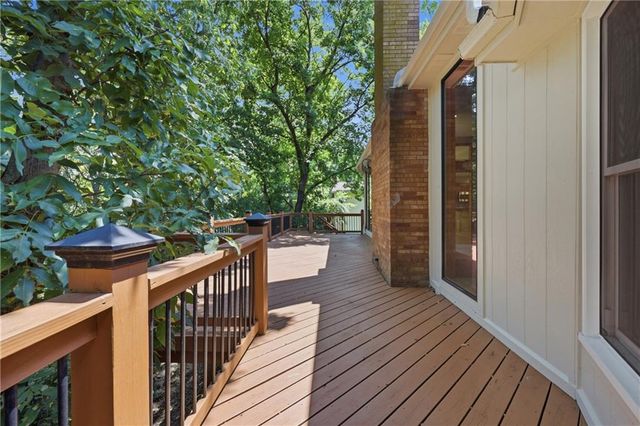13414 W 56th Terrace, Shawnee, KS 66216