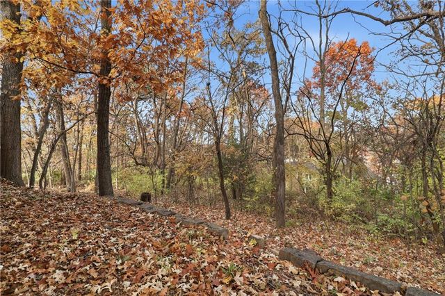 13414 W 56th Terrace, Shawnee, KS 66216