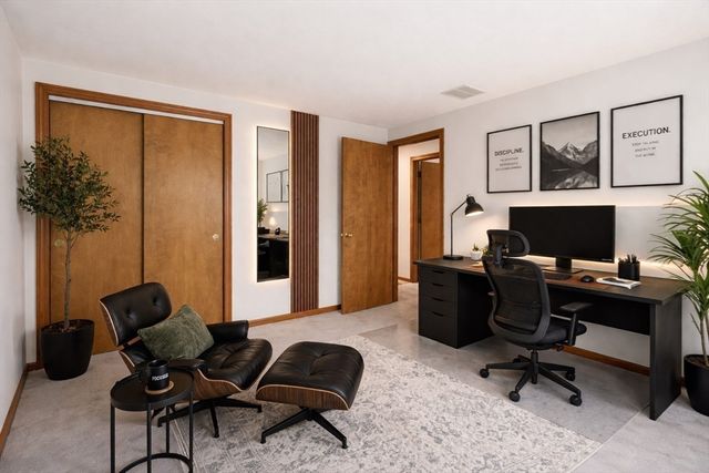 6 Childs Circle, Framingham, MA 01701