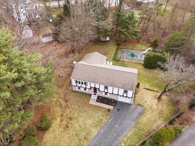 6 Childs Circle, Framingham, MA 01701
