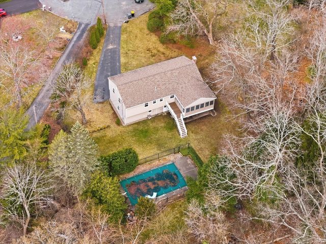 6 Childs Circle, Framingham, MA 01701