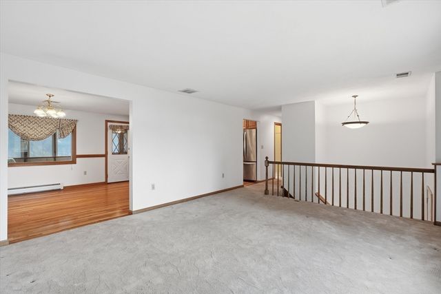 6 Childs Circle, Framingham, MA 01701