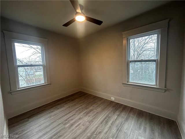 12609 Dove Avenue, Cleveland, OH 44105