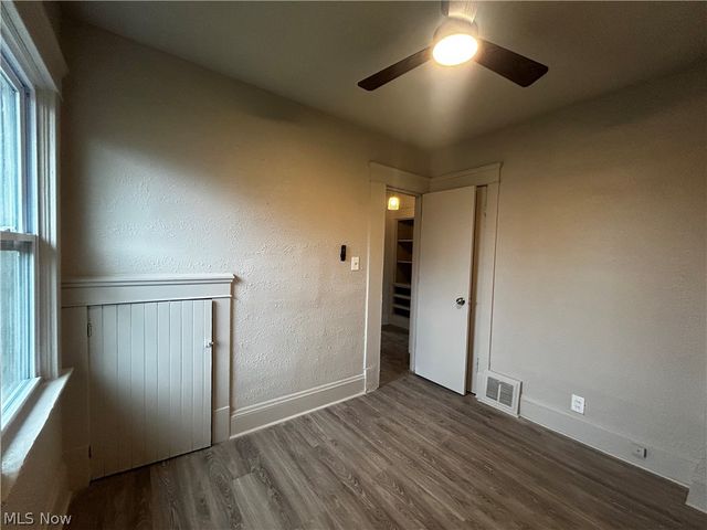 12609 Dove Avenue, Cleveland, OH 44105