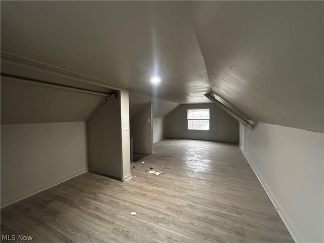 12609 Dove Avenue, Cleveland, OH 44105