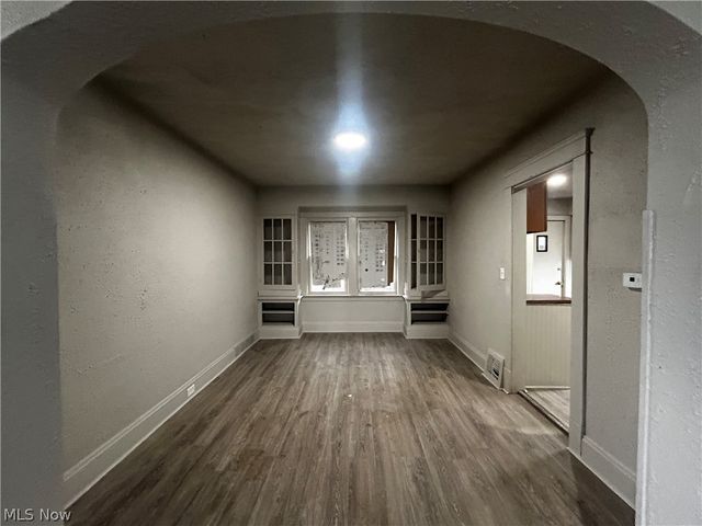 12609 Dove Avenue, Cleveland, OH 44105