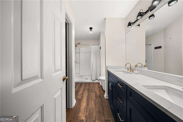 3075 Heather Stone Way, Lawrenceville, GA 30043