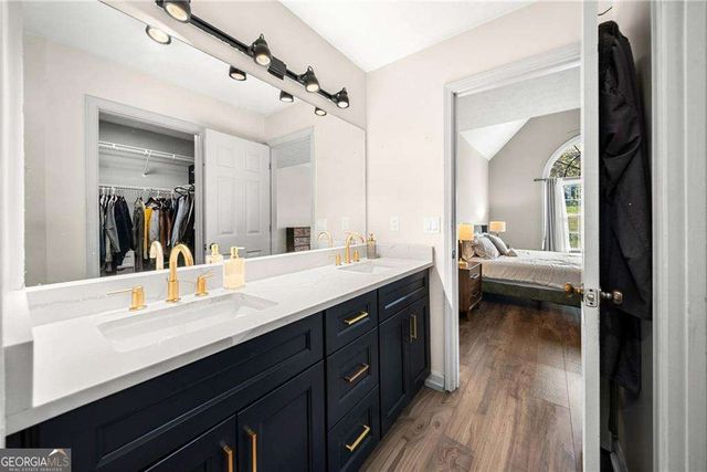 3075 Heather Stone Way, Lawrenceville, GA 30043