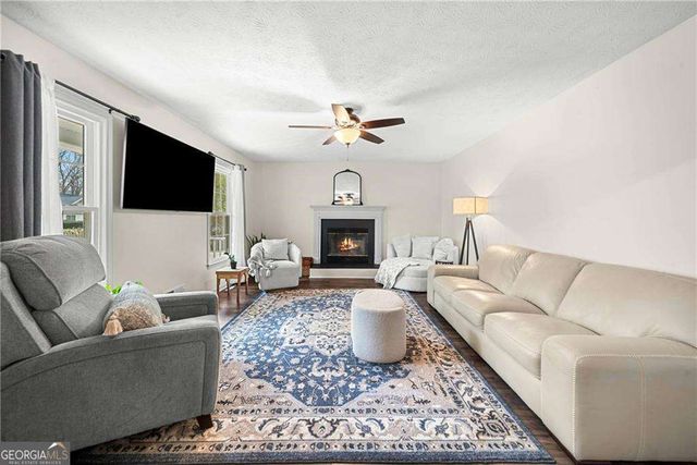 3075 Heather Stone Way, Lawrenceville, GA 30043