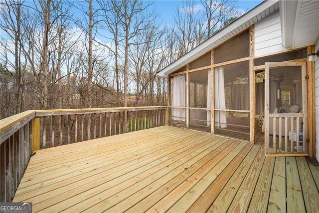 3075 Heather Stone Way, Lawrenceville, GA 30043