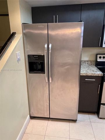 1024 W 79th St 1024, Hialeah, FL 33014