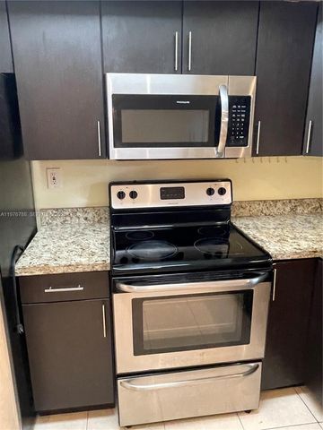 1024 W 79th St 1024, Hialeah, FL 33014