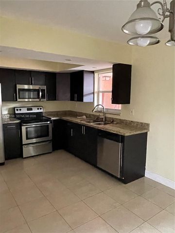 1024 W 79th St 1024, Hialeah, FL 33014