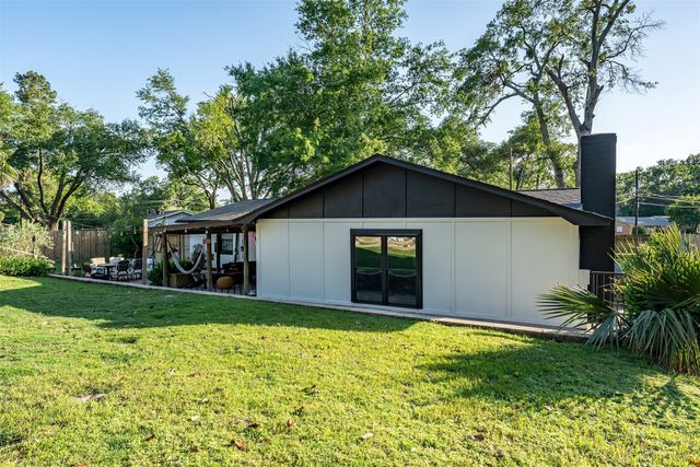 3020 Meadowlark, Tyler, TX 75701