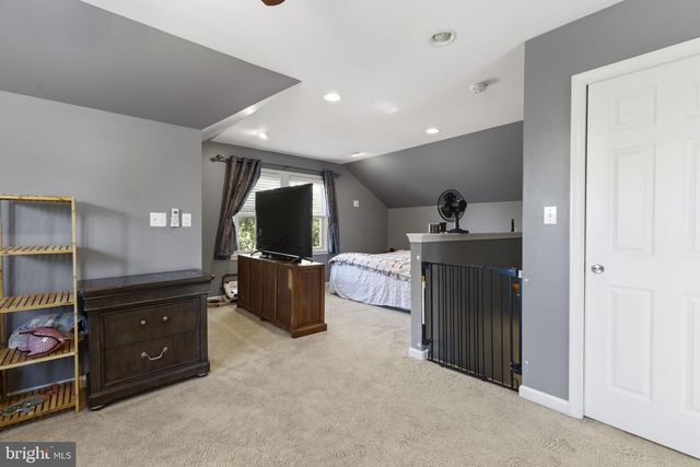 4413 MAPLE AVE, Baltimore, MD 21227