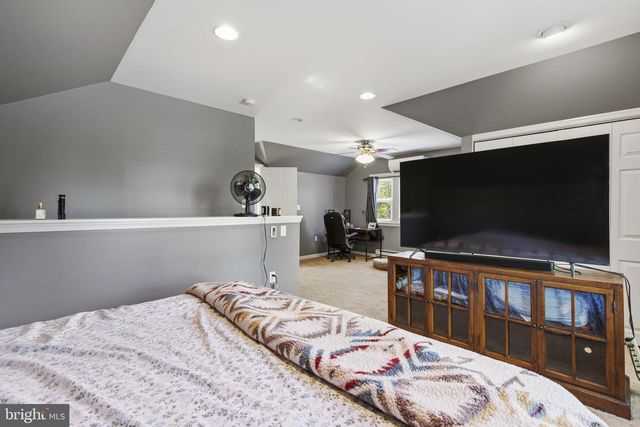 4413 MAPLE AVE, Baltimore, MD 21227