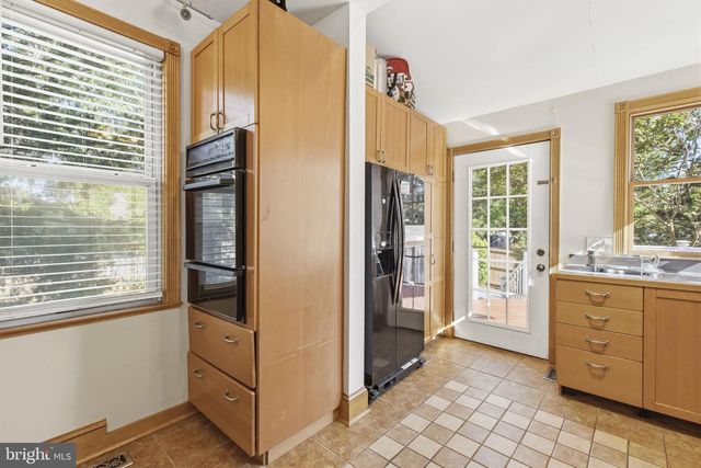 4413 MAPLE AVE, Baltimore, MD 21227
