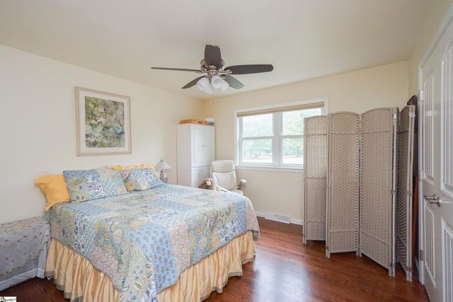 893 Trinity Church Road, Laurens, SC 29360